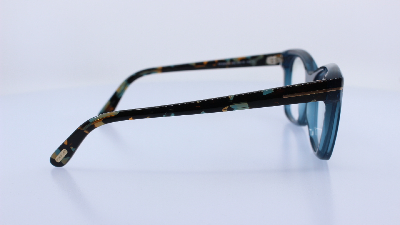 TOM FORD - KÉK - 5909-B