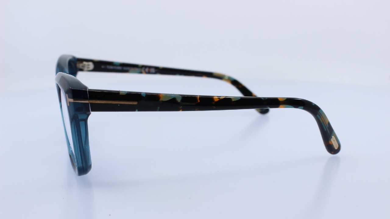 TOM FORD - KÉK - 5909-B