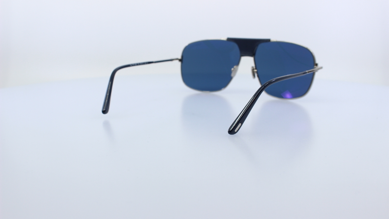 TOM FORD - ARANY - 1096