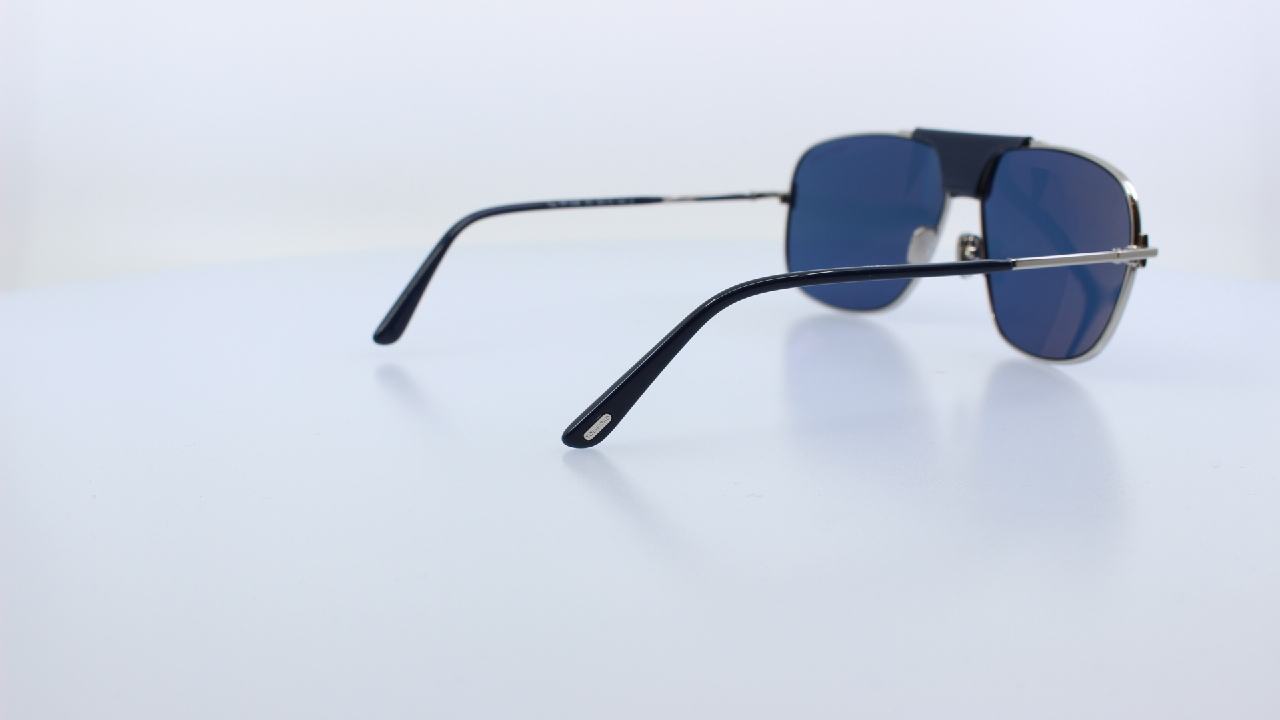 TOM FORD - ARANY - 1096