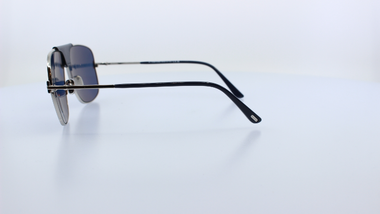 TOM FORD - ARANY - 1096