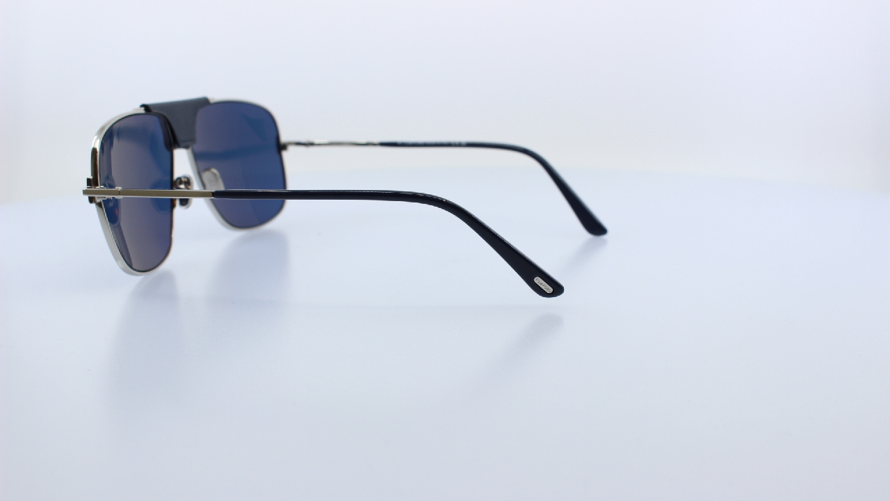 TOM FORD - ARANY - 1096