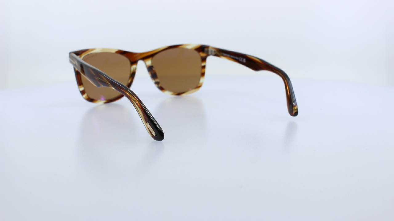 TOM FORD - BARNA - 1099