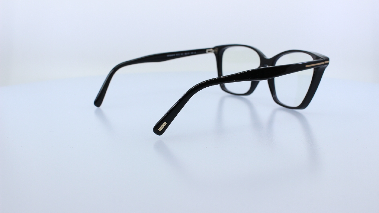 TOM FORD - FEKETE - 5949-B