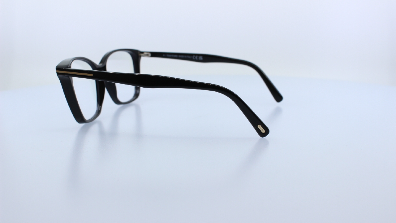 TOM FORD - FEKETE - 5949-B