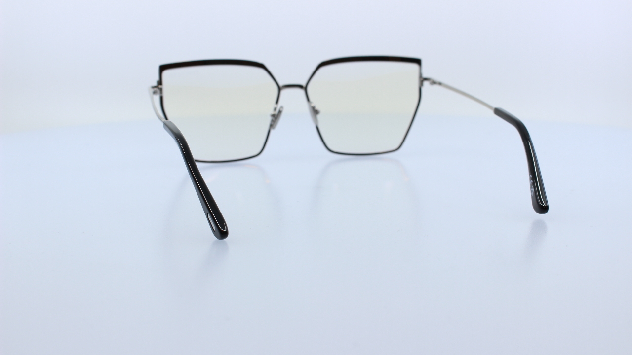 TOM FORD - EZÜST - 5946-B