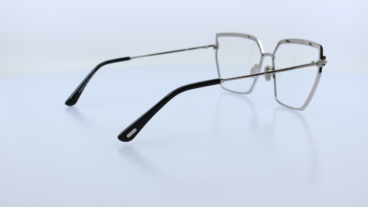 TOM FORD - EZÜST - 5946-B