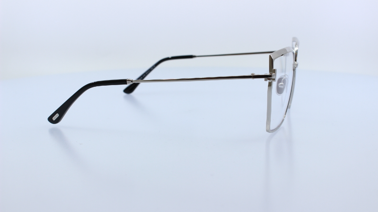 TOM FORD - EZÜST - 5946-B