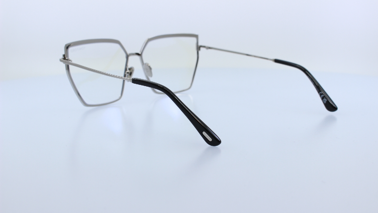 TOM FORD - EZÜST - 5946-B