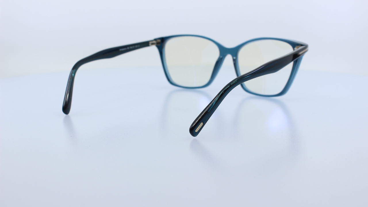 TOM FORD - KÉK - 5949-B