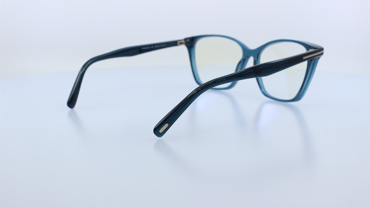 TOM FORD - KÉK - 5949-B