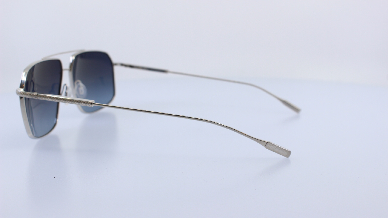 BARTON PERREIRA - EZÜST - RENZO