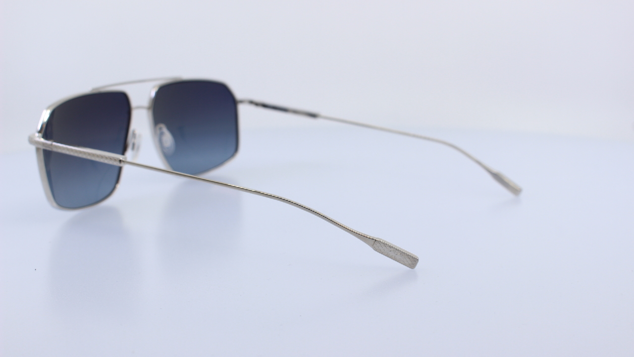 BARTON PERREIRA - EZÜST - RENZO