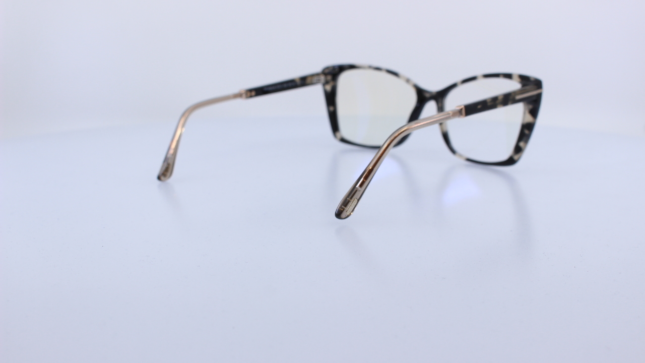 TOM FORD - FEKETE - 5893-B