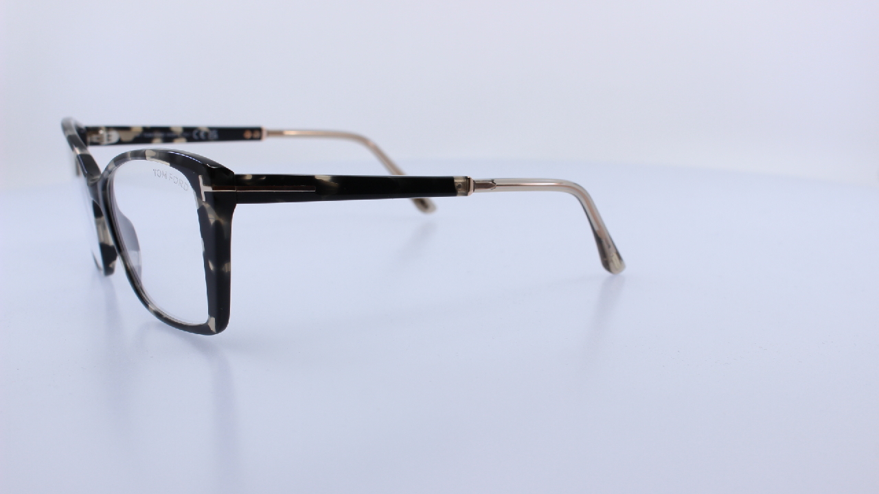 TOM FORD - FEKETE - 5893-B