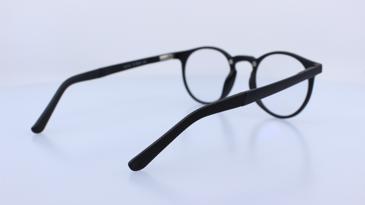 COLORON - FEKETE - LUCIUS