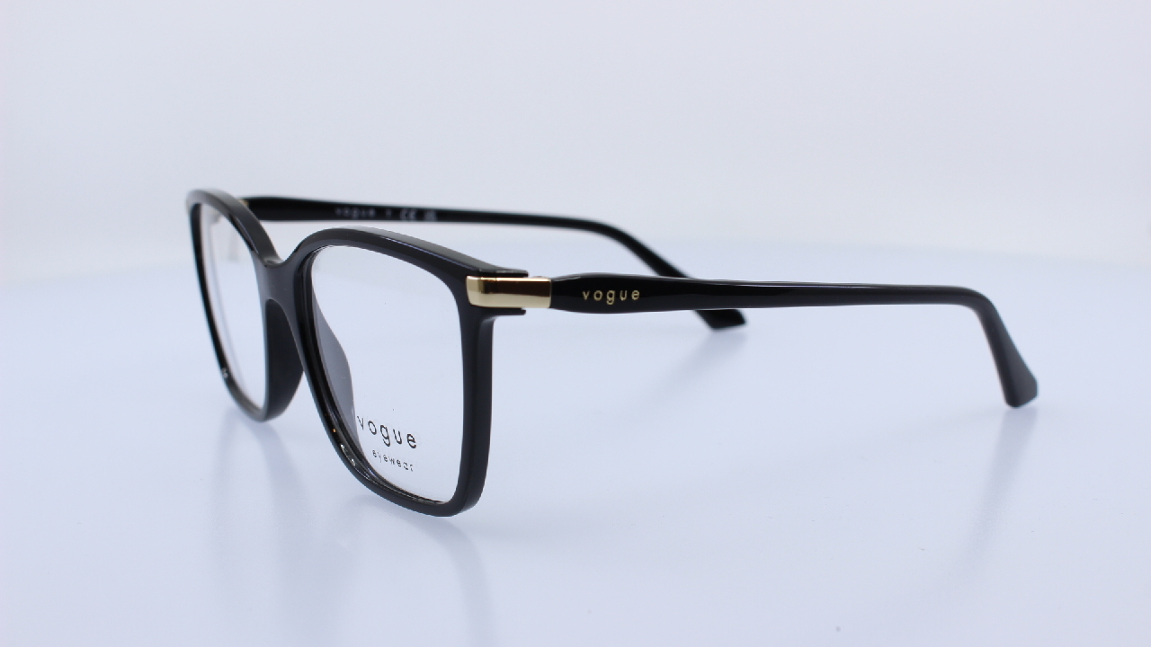 VOGUE - FEKETE - VO5654