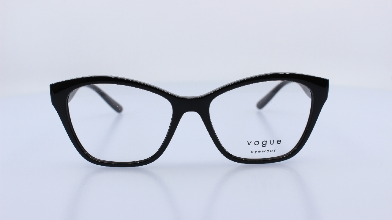 VOGUE - FEKETE - VO5628