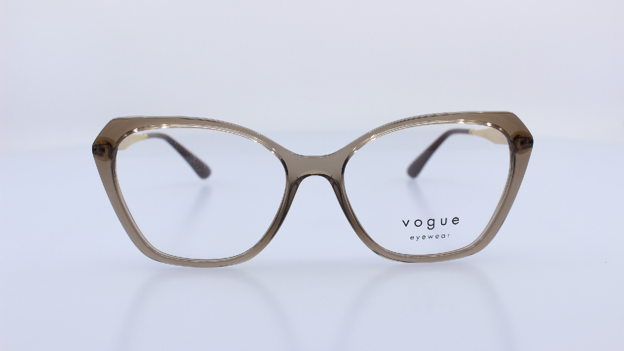 VOGUE - BARNA - VO5522