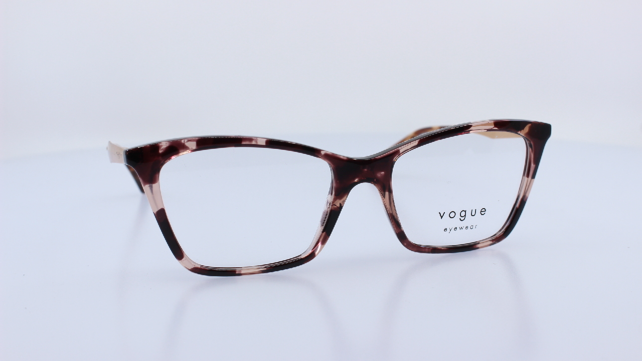 VOGUE - BARNA - VO5624