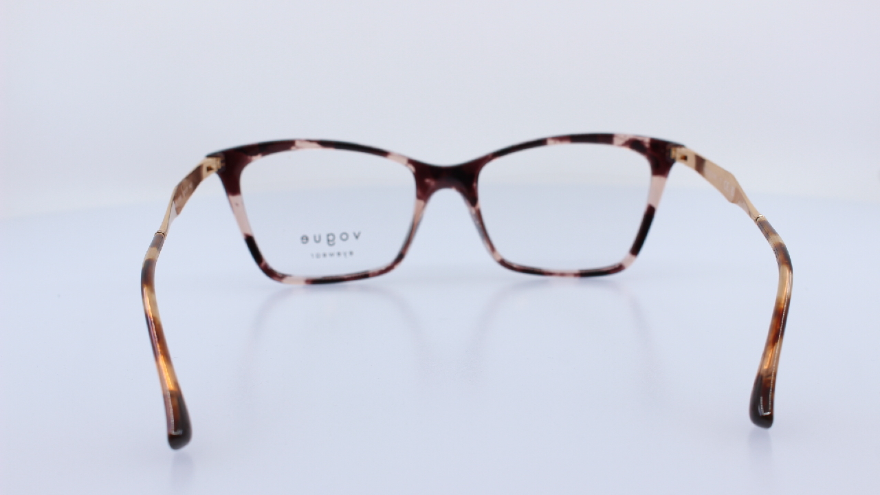 VOGUE - BARNA - VO5624