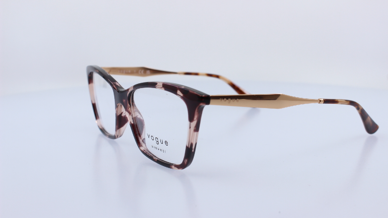 VOGUE - BARNA - VO5624