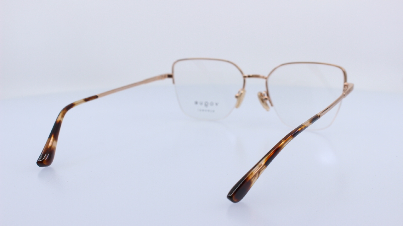 VOGUE - ARANY - VO4331