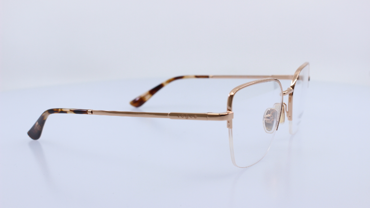 VOGUE - ARANY - VO4331