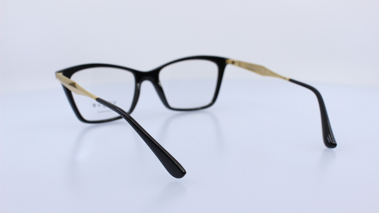 VOGUE - FEKETE - VO5624