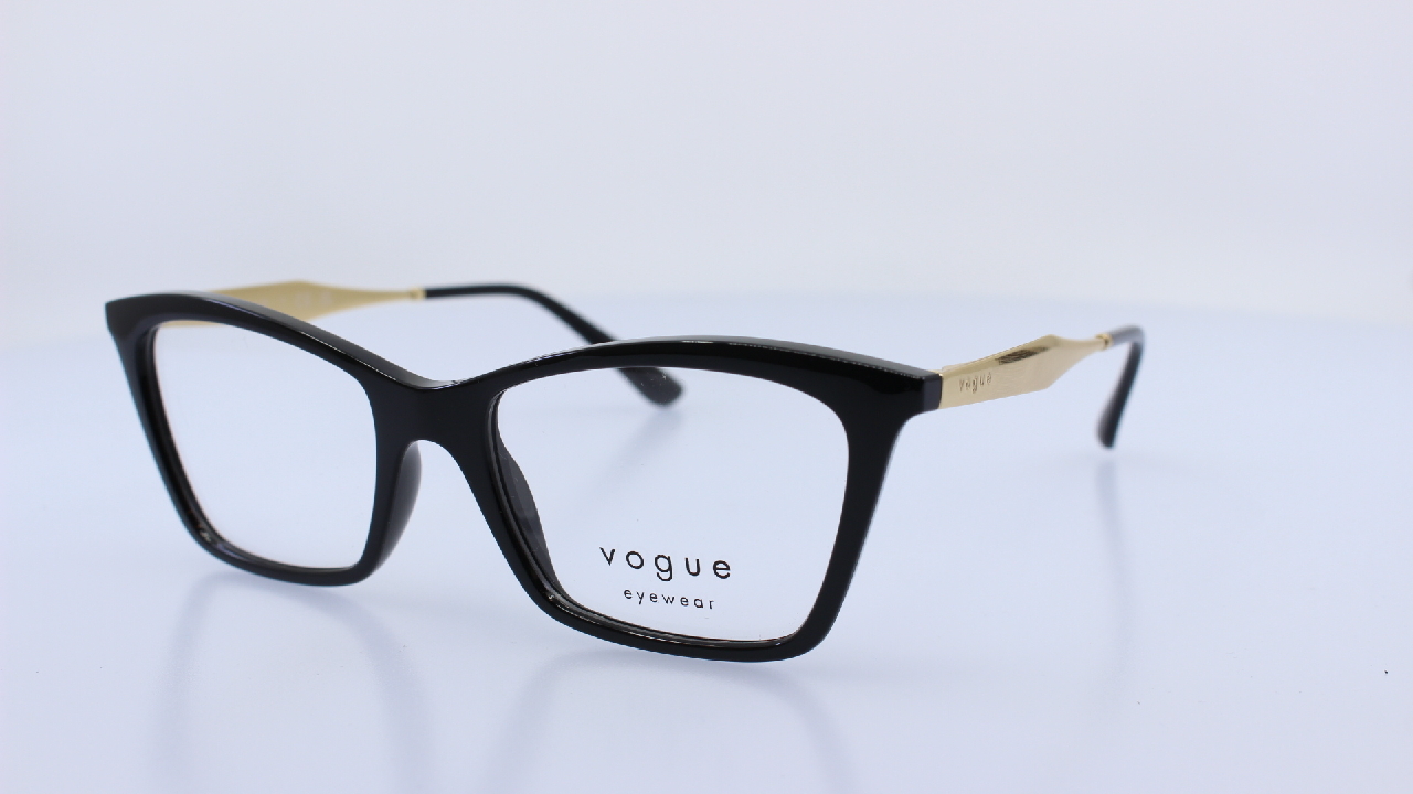 VOGUE - FEKETE - VO5624