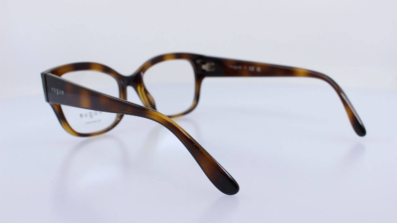 VOGUE - BARNA - VO5635-U