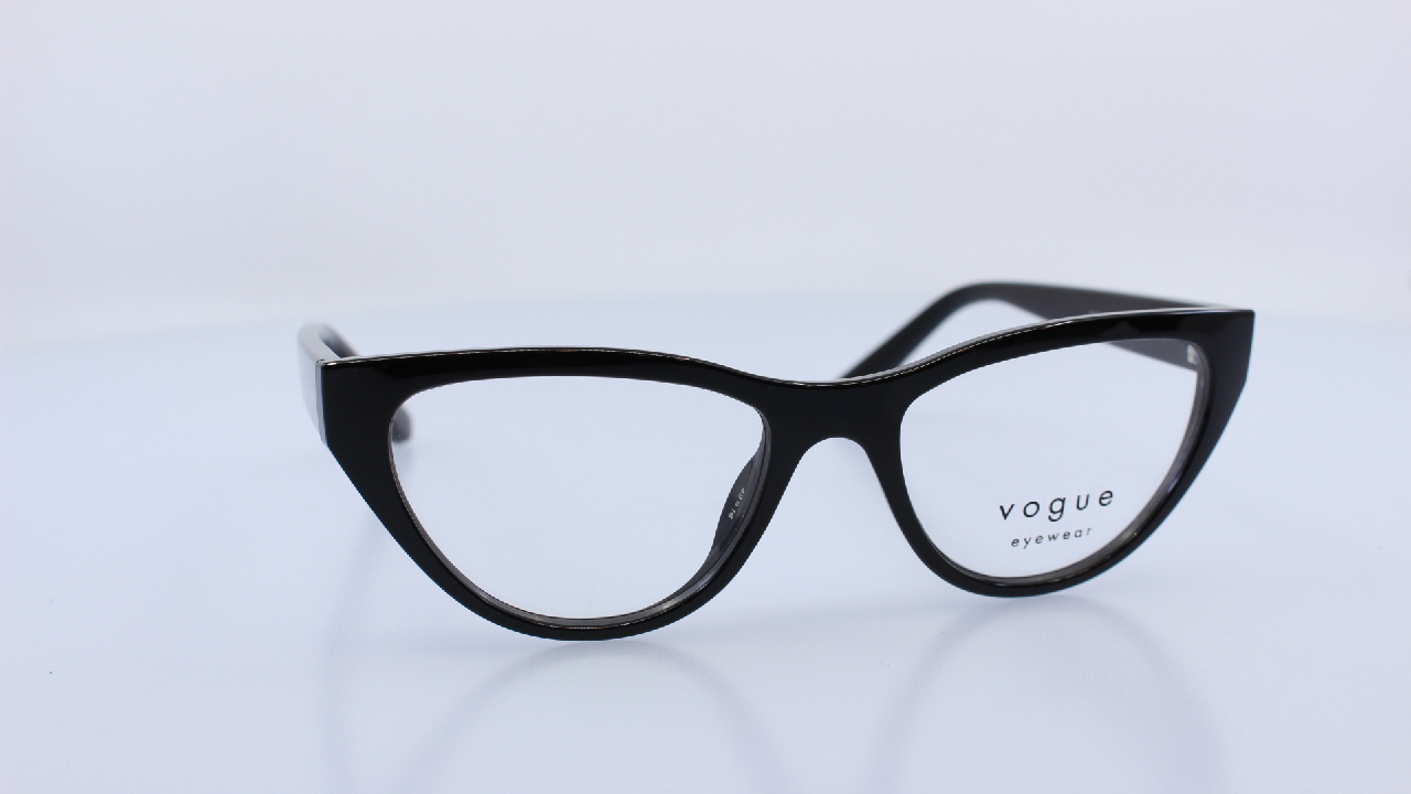 VOGUE - FEKETE - VY2035