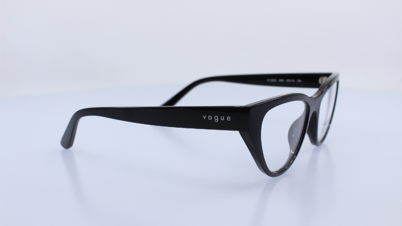 VOGUE - FEKETE - VY2035