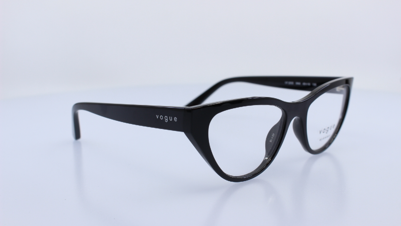 VOGUE - FEKETE - VY2035