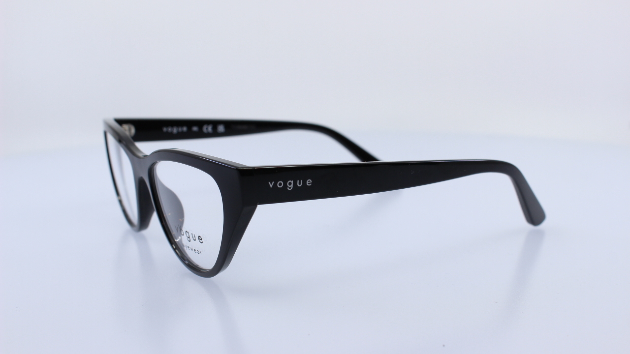 VOGUE - FEKETE - VY2035