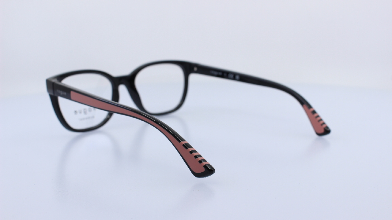 VOGUE - FEKETE - VY2033