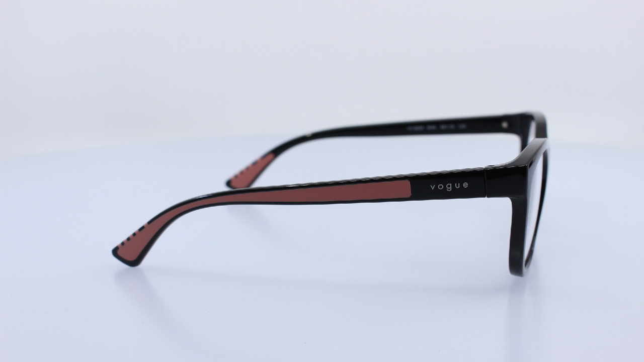 VOGUE - FEKETE - VY2033