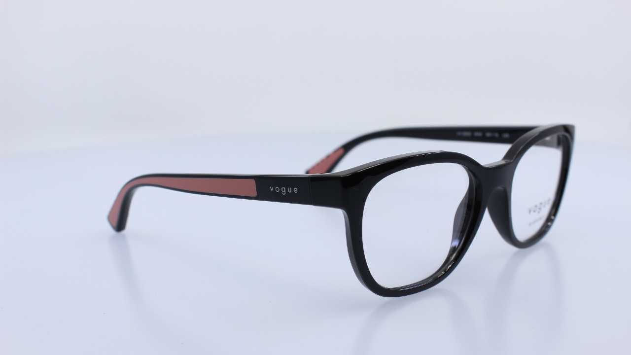 VOGUE - FEKETE - VY2033