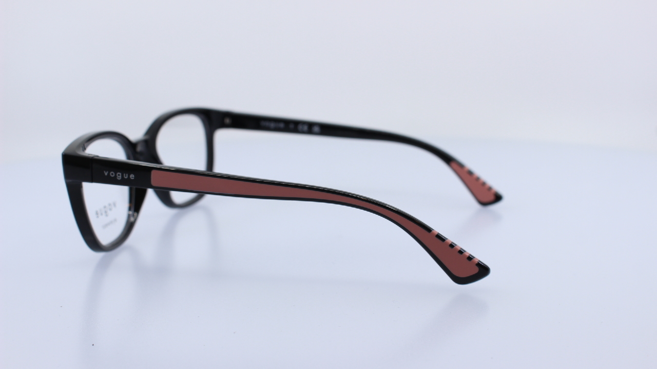 VOGUE - FEKETE - VY2033