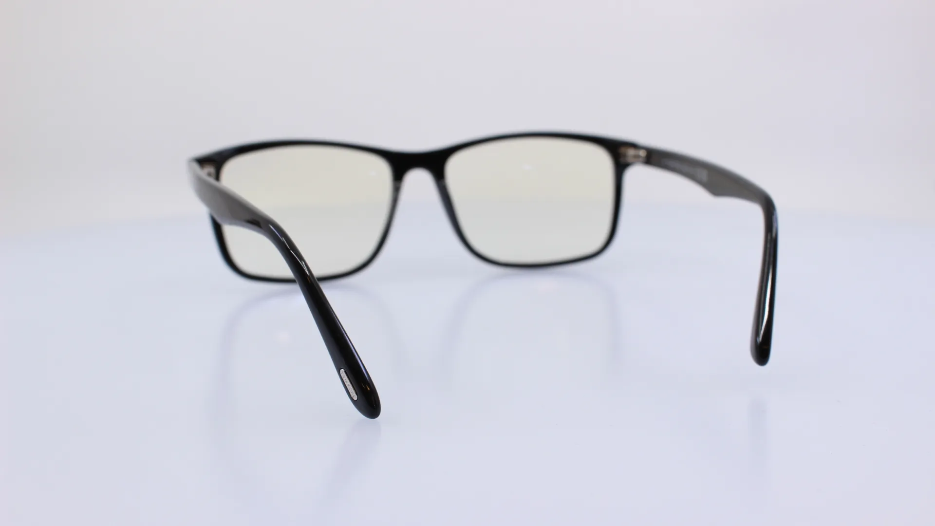 TOMFORD - FEKETE - TF5752