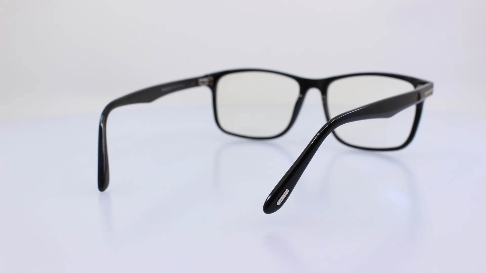 TOMFORD - FEKETE - TF5752