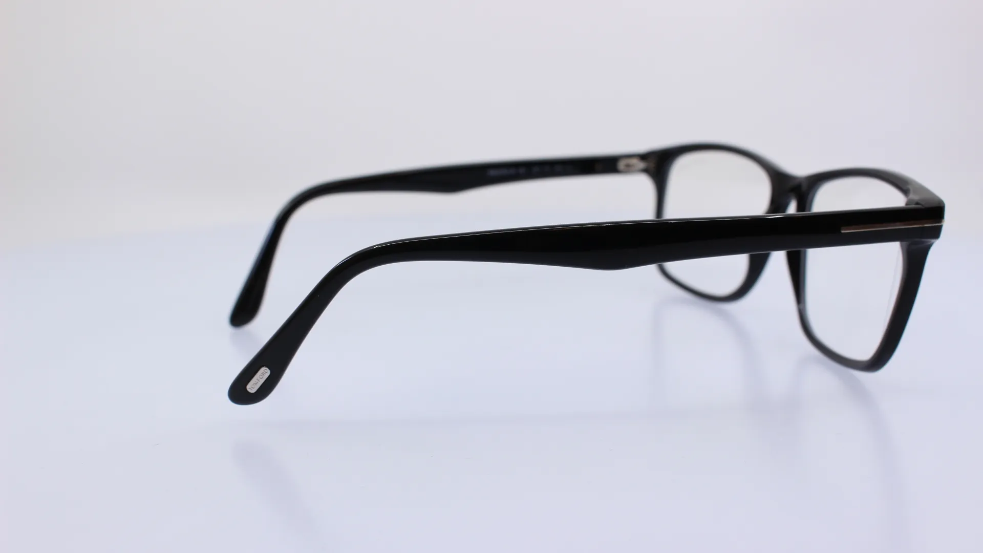 TOMFORD - FEKETE - TF5752