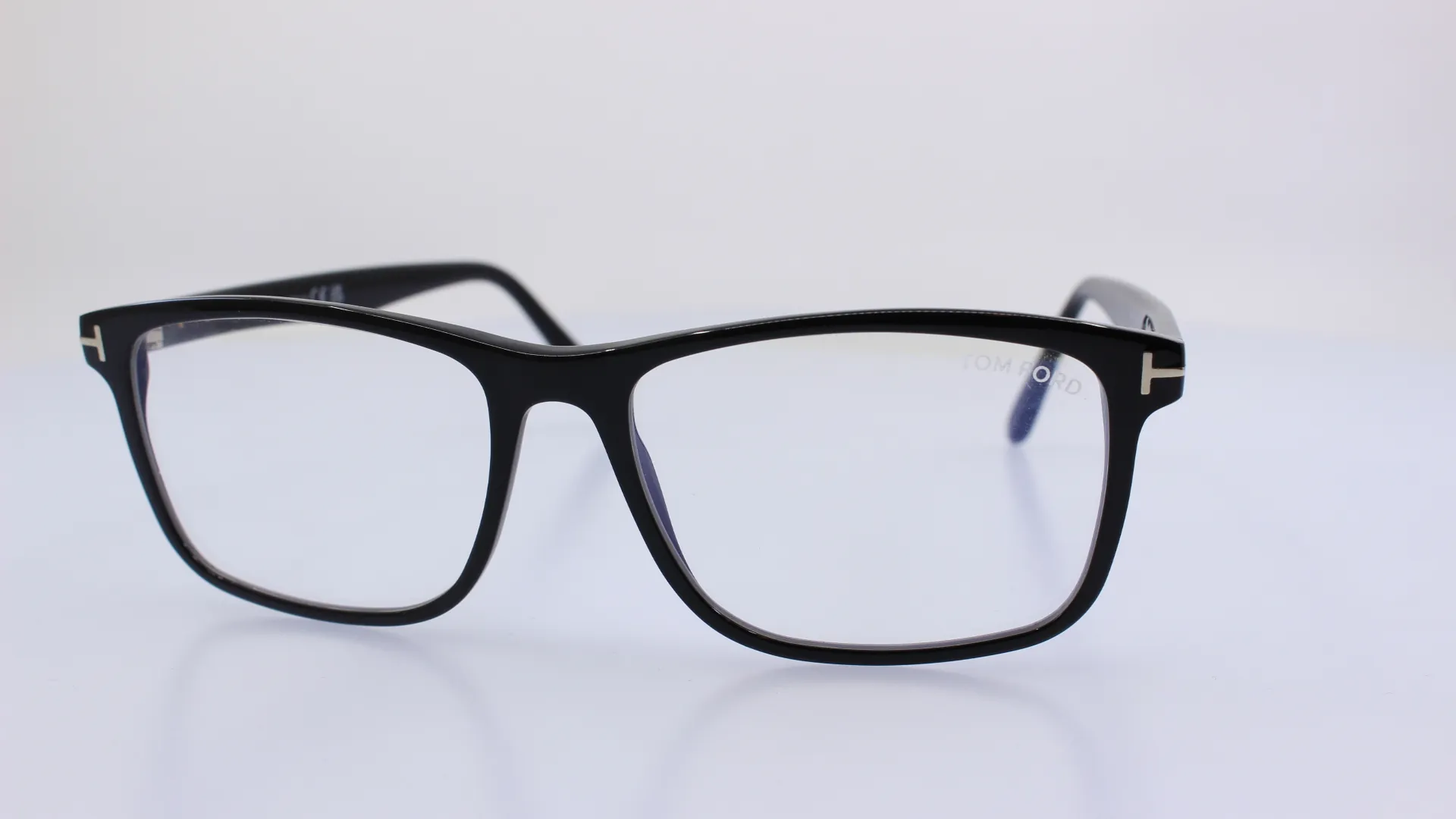 TOMFORD - FEKETE - TF5752