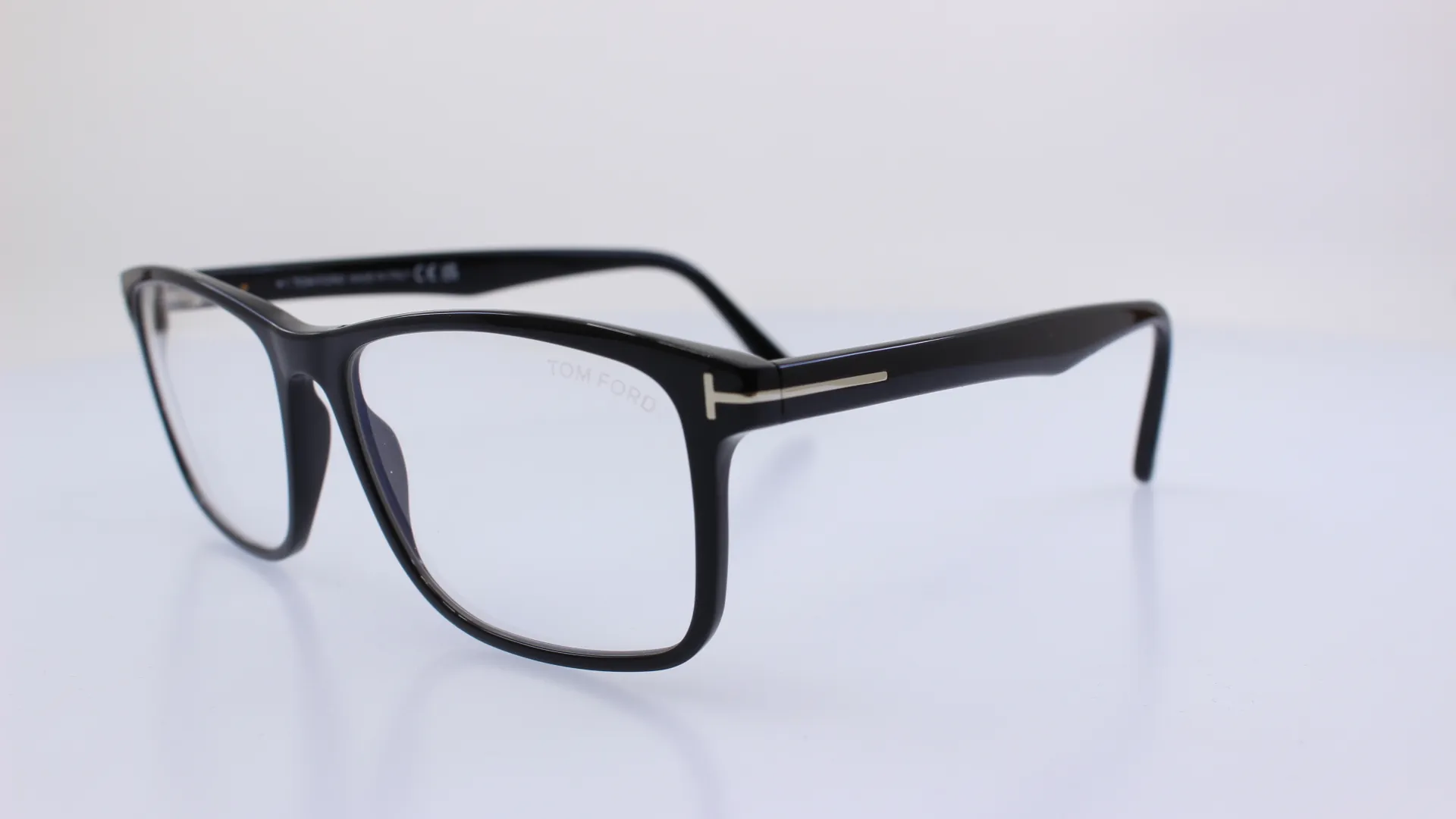 TOMFORD - FEKETE - TF5752