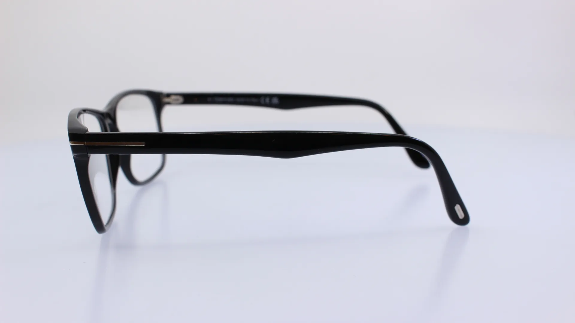 TOMFORD - FEKETE - TF5752