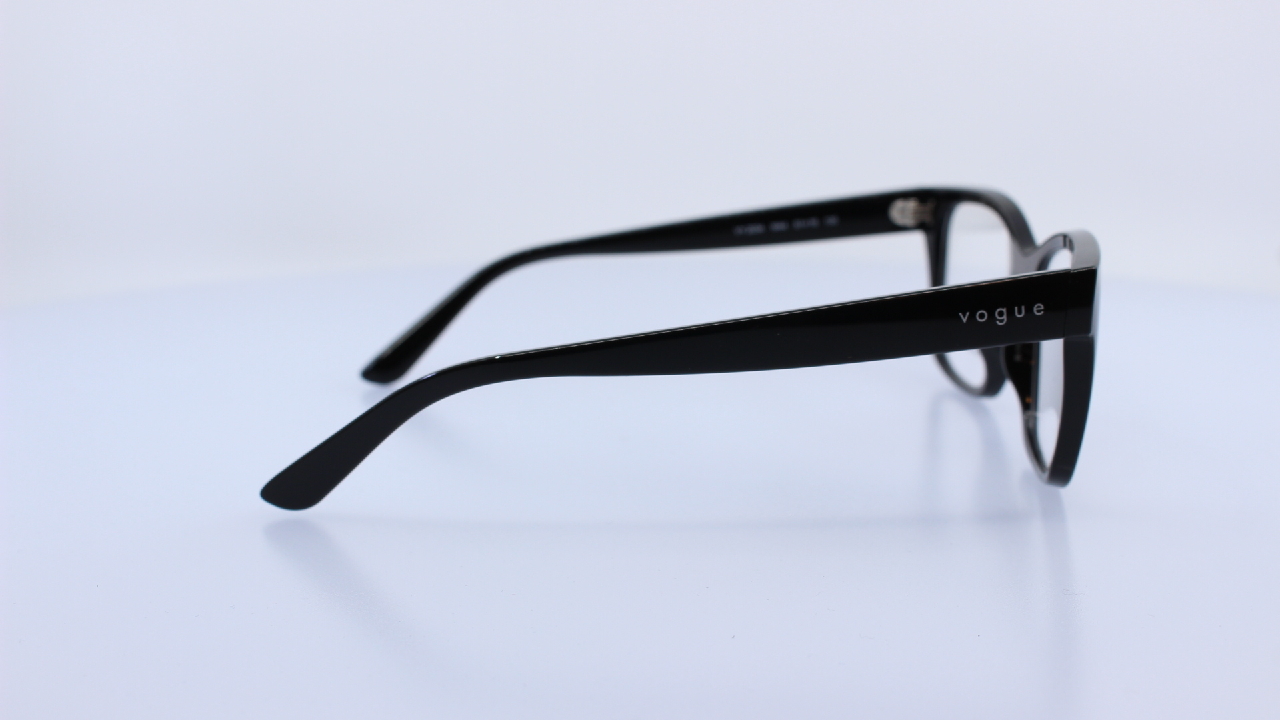 VOGUE - FEKETE - VY2034