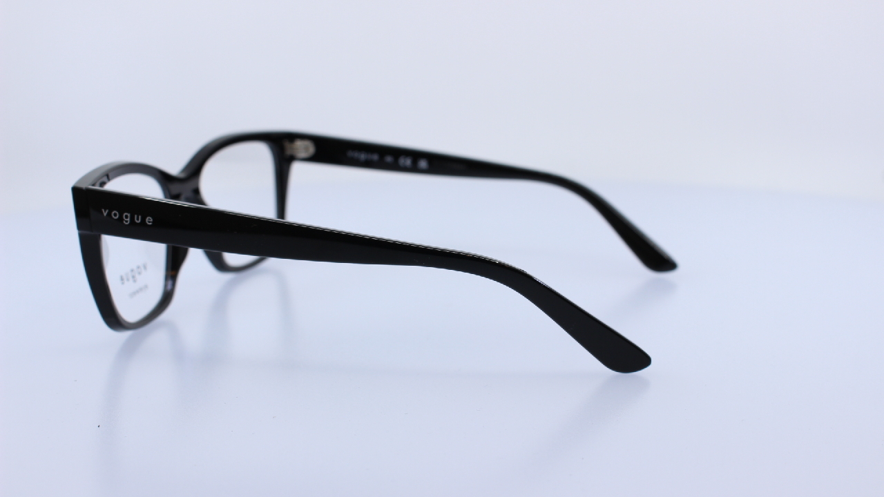 VOGUE - FEKETE - VY2034