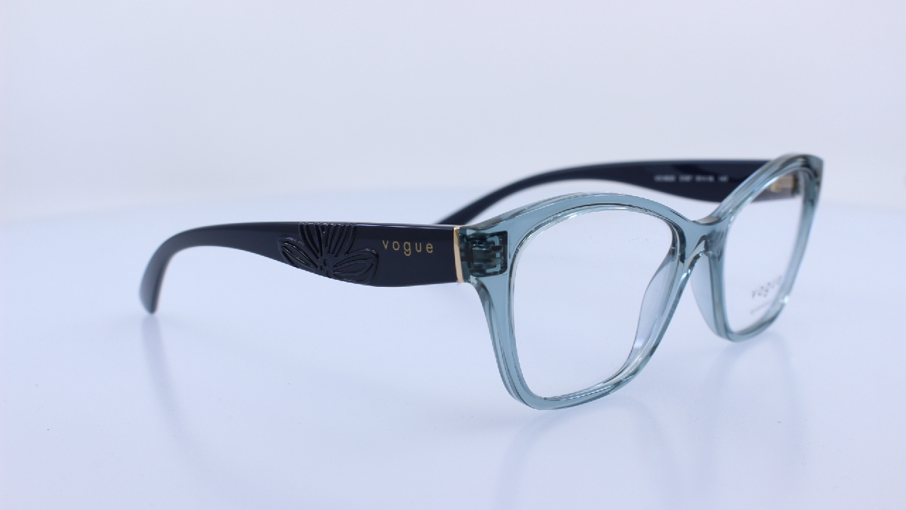 VOGUE - KÉK - VO5628