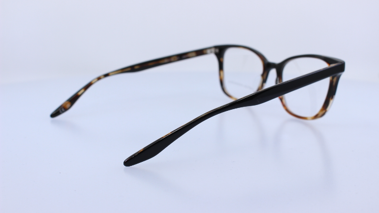 BARTON PERREIRA - BORDÓ - CHEEKY