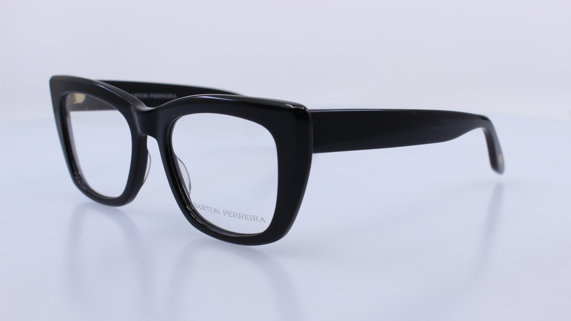 BARTON PERREIRA - FEKETE - LUCRETIA